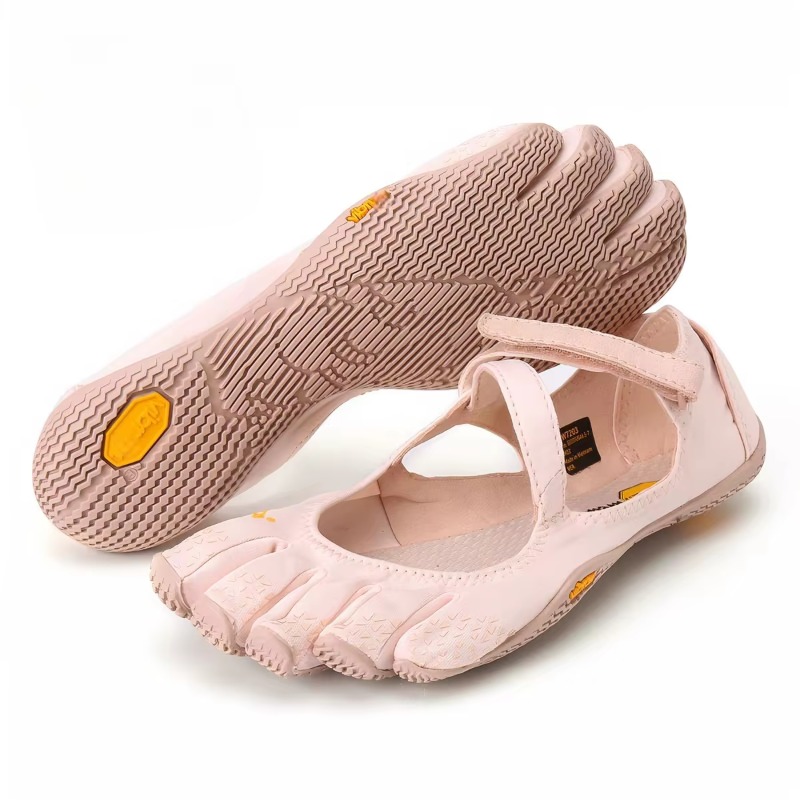 Em Estoque: Tênis Feminino de  - Yoga Fitness Gifts avaliação e preço